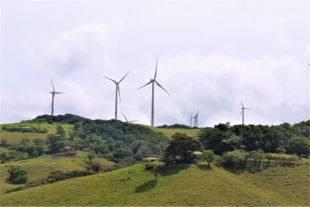 自然資本を重視し 自然エネルギーだけで発電するコスタリカ そらべあ基金